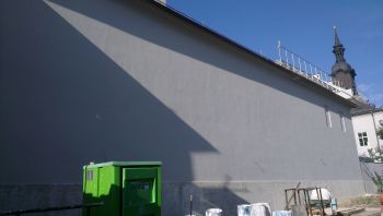 Oprava omítek kamenného zdiva-budova býv. vězení
