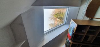 ZŠ Javornického čp. 2 - oprava střešních oken